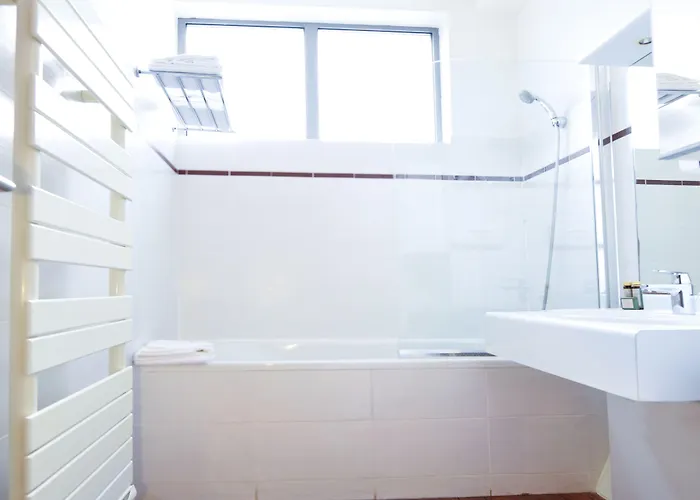 Apart-hotel Residhotel Imperial Rennequin Paris