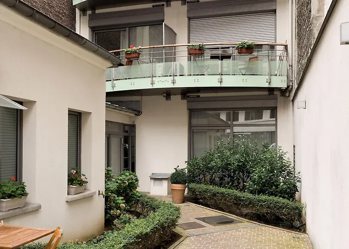 Residhotel Imperial Rennequin 4* Paris