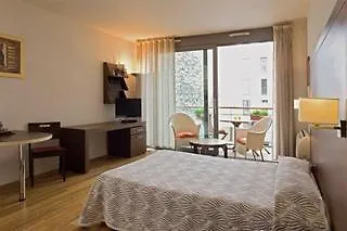 Residhotel Imperial Rennequin Lägenhetshotell 3*