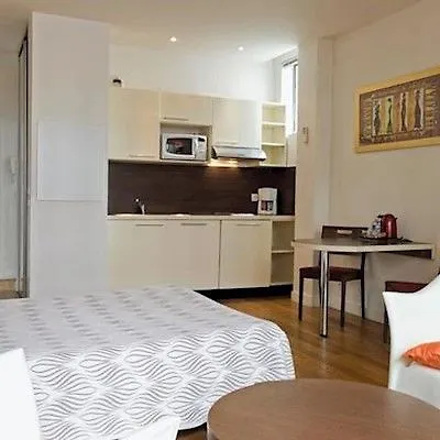 Lägenhetshotell Residhotel Imperial Rennequin 3*