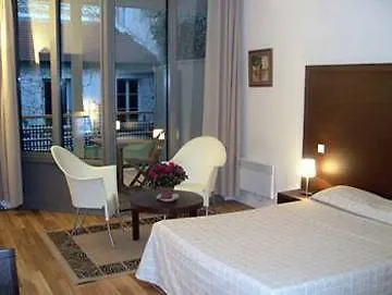 Residhotel Imperial Rennequin Apart Otel Paris